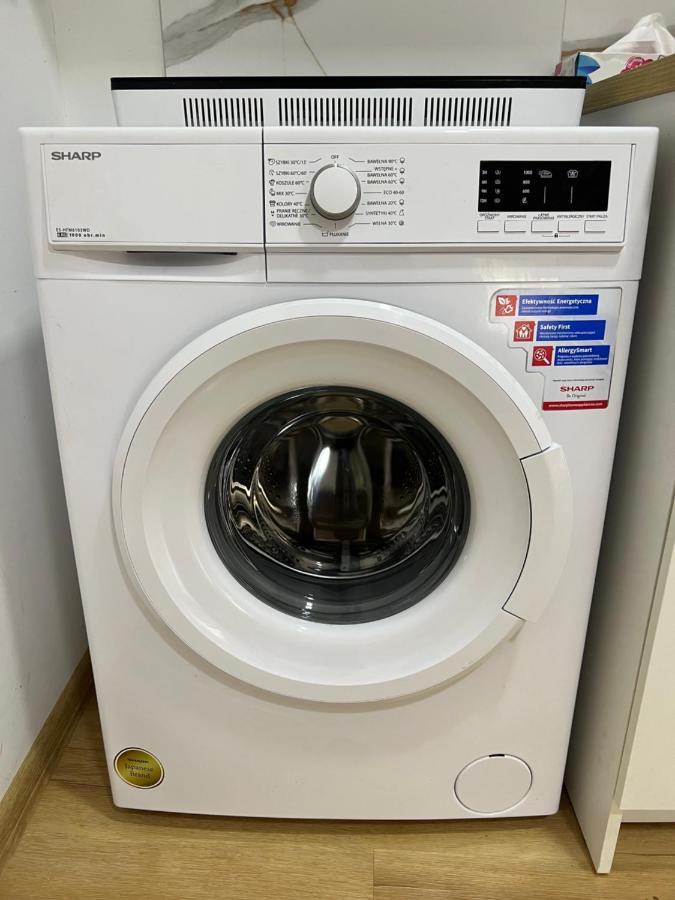 קטוביץ Green Apartment - Free Parking מראה חיצוני תמונה